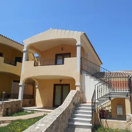 Budoni Mare Apartment *
